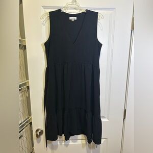 Black Sleeveless Dress by Universal Thread